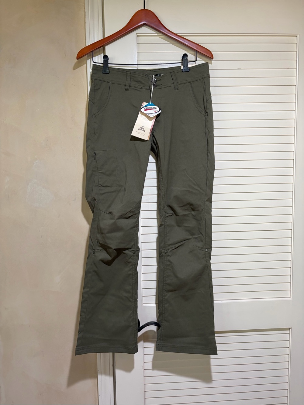 NWT Prana Halle Short cargo pants
